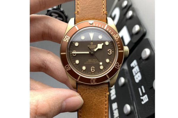Replica Tudor Tudor Heritage Black Bay Bronzo ZF Best Edition on ASSO Brown Leather A2824