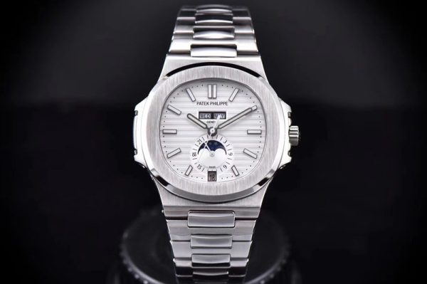 Replica Patek Philippe Nautilus SS 5726/1A-014 PP Best Edition White Textured Dial Working Annual Calendaron on SS Bracelet A324
